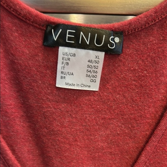 VENUS Red Ruched Tie Front‎ Tank - Picture 3 of 4